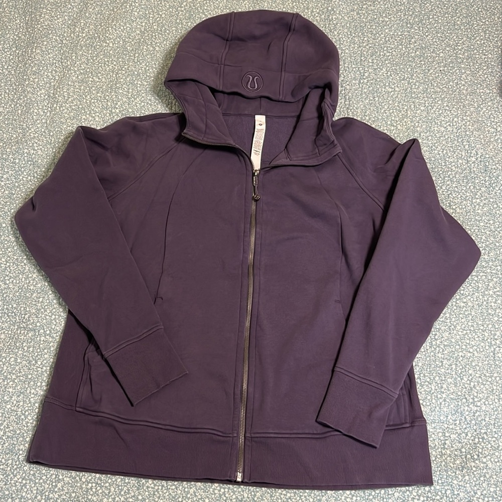Lululemon Scuba